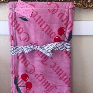 NWT Juicy Couture Pink Printed Oversize Throw w/Cherries